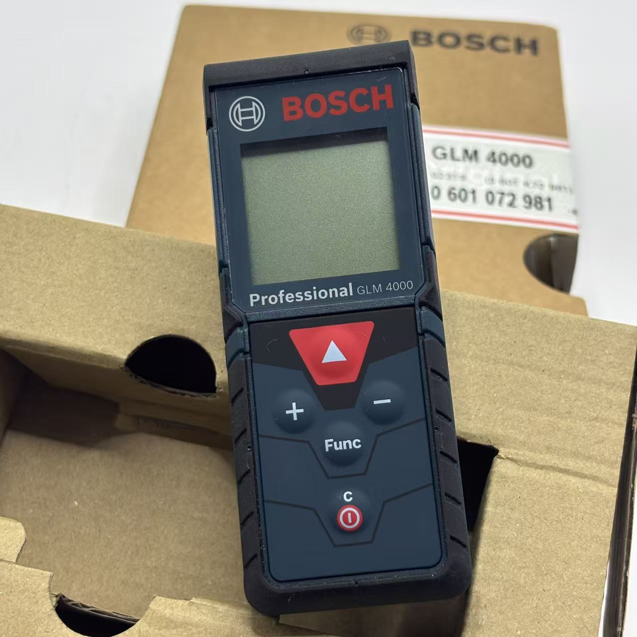BOSCH GLM 4000 Misuratore Lase - Tape Measure recensione e prezzo
